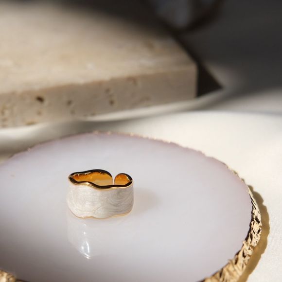 CLOSING SALE! 18K Gold Plated Adjustable Shimmery Ring - Picture 8 of 13